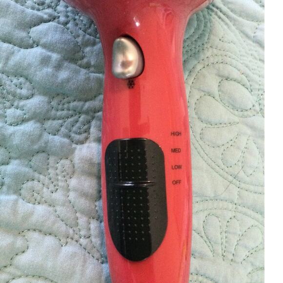 Revlon Hair Dryer Red 3 speed - Picture 3 of 7